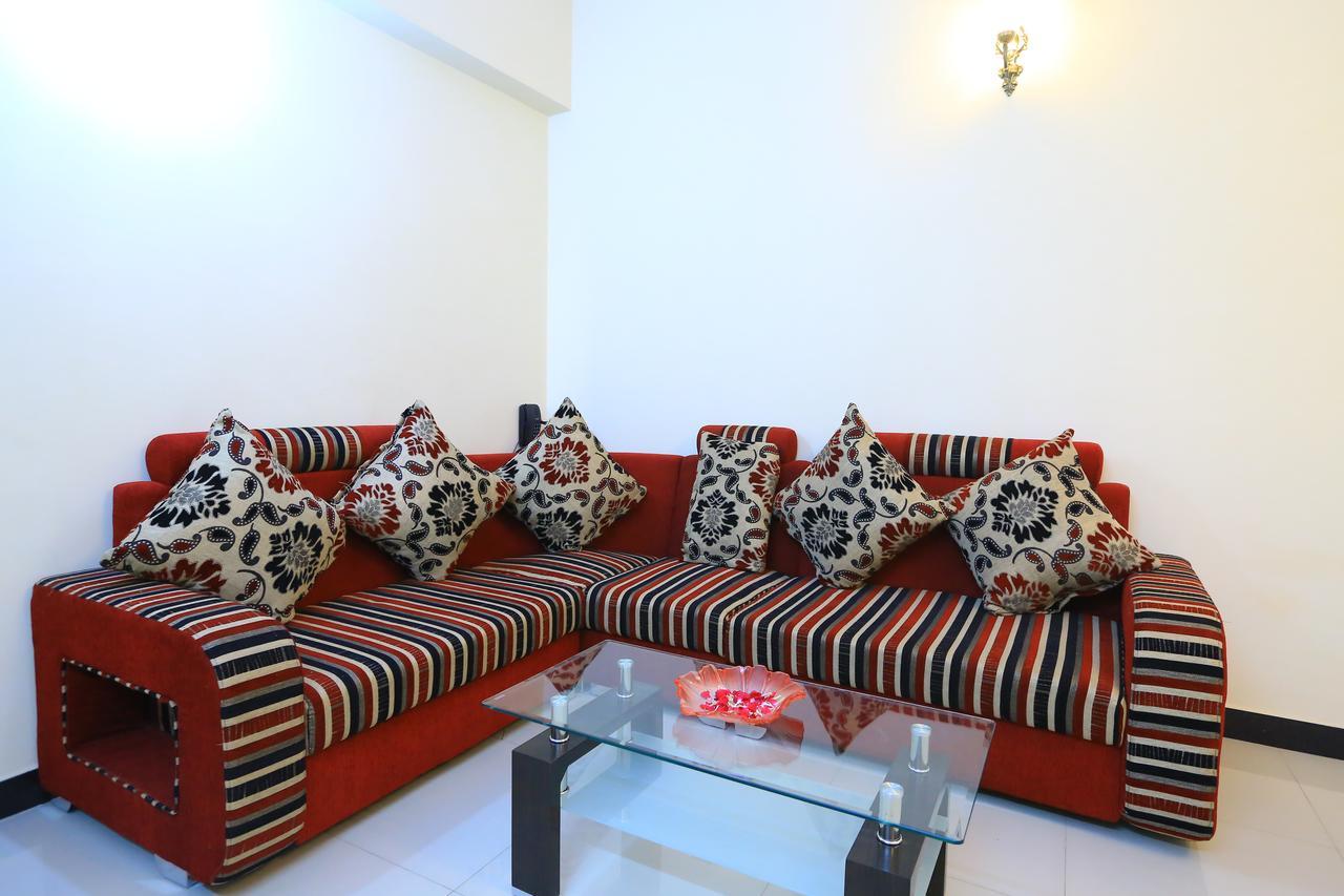 Oyo 2916 Apartment Queens Castle Bangalore Exterior photo