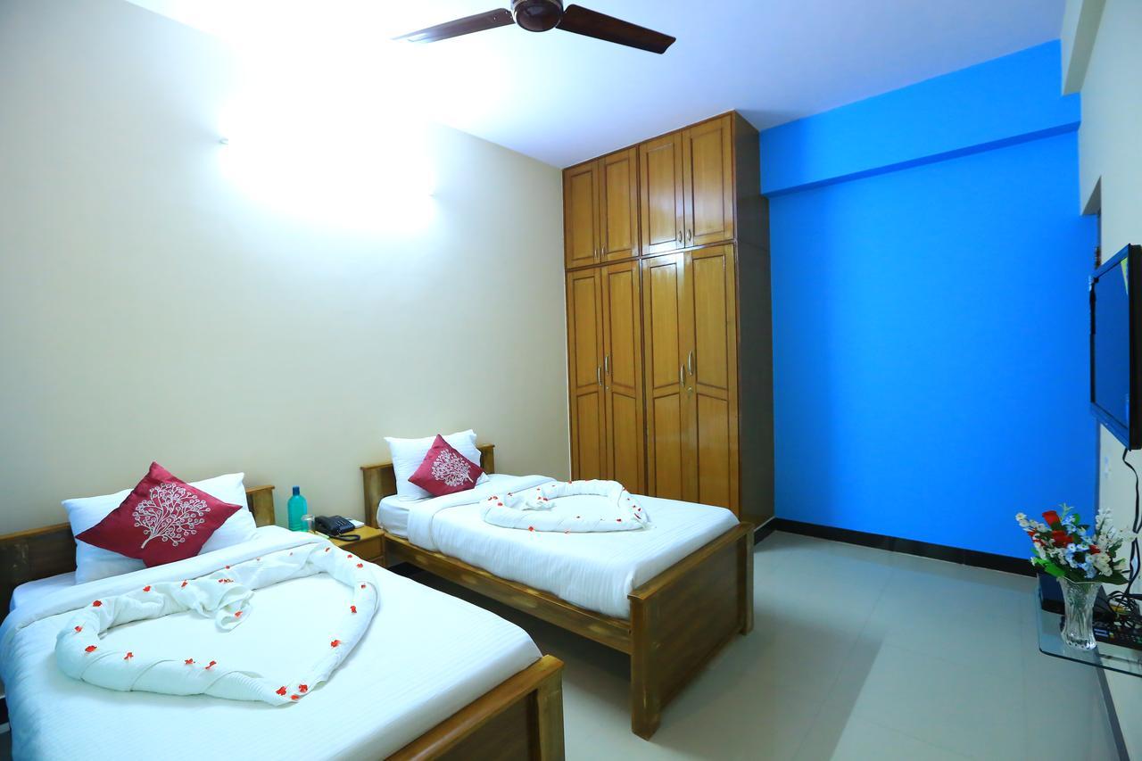 Oyo 2916 Apartment Queens Castle Bangalore Exterior photo