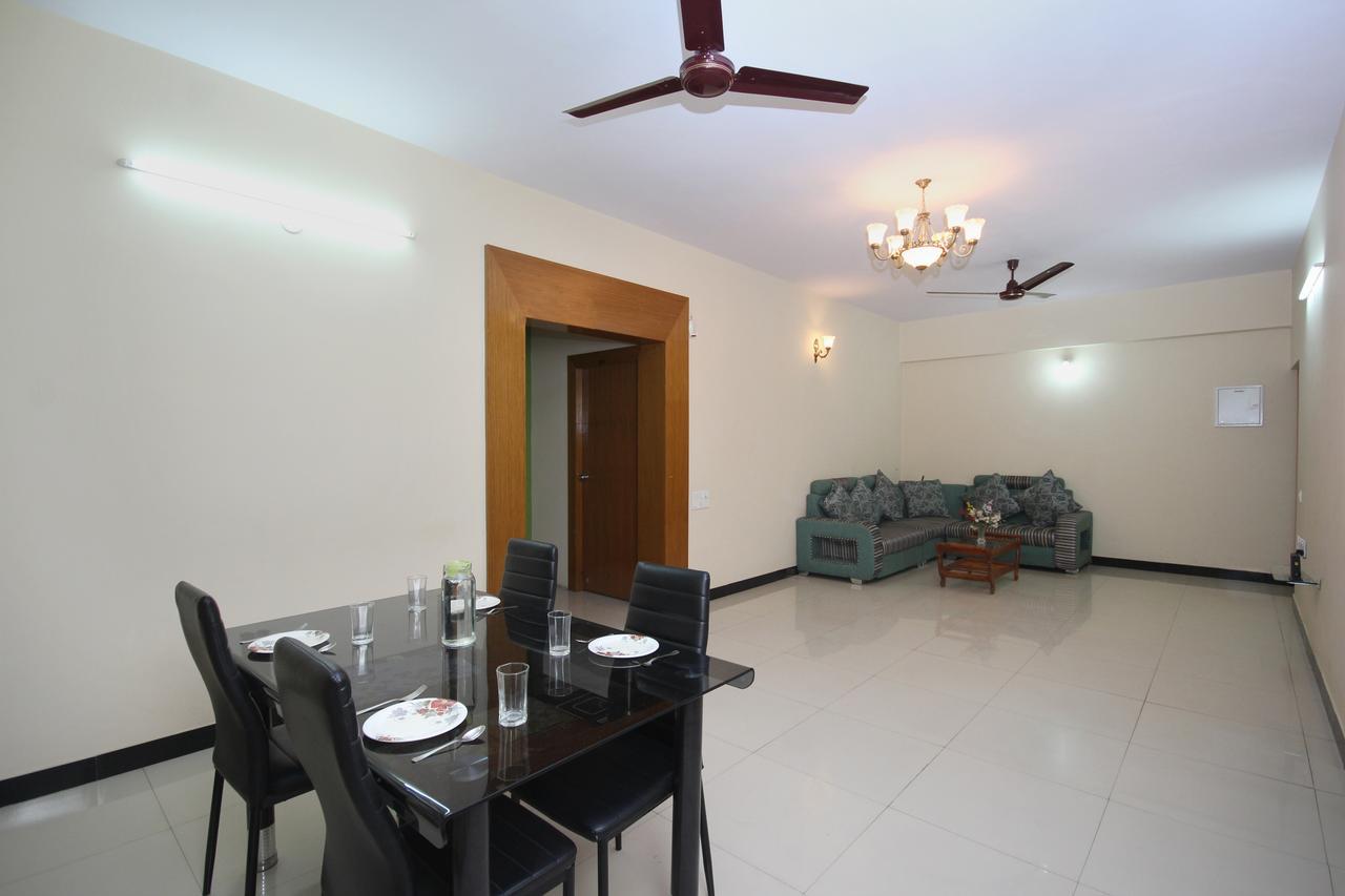 Oyo 2916 Apartment Queens Castle Bangalore Exterior photo